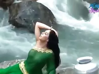 செக்ஸ் பெண் நிகழ்ச்சி அலுவலகம் ரஷியன் கவர்ச்சி வீடியோ போஜ்புரி, இந்தி உளவு